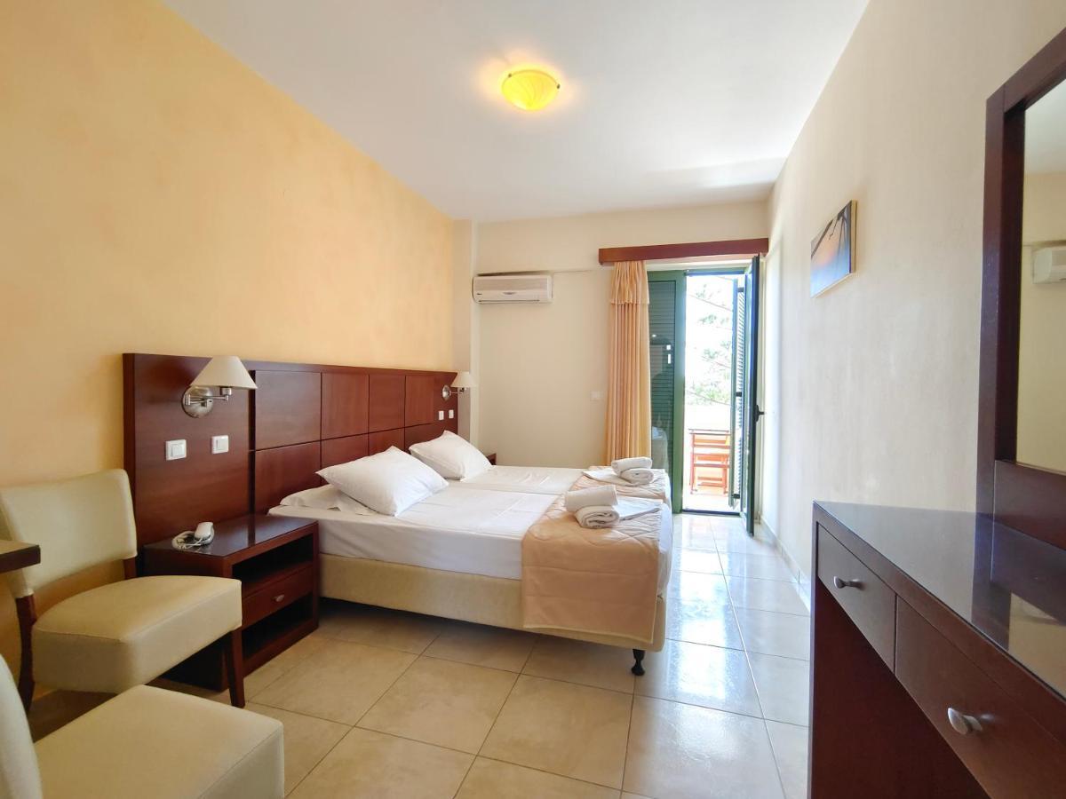 Alex (Adults Only) Hotel Karpathos Exterior foto